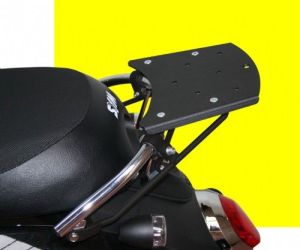 Topkoffer drager Sym Mio 50 en 100cc zwarte plaat