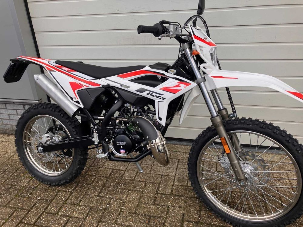 Beta Enduro 50 Beta Factory 50 2015 Beta RR50 Factory 15