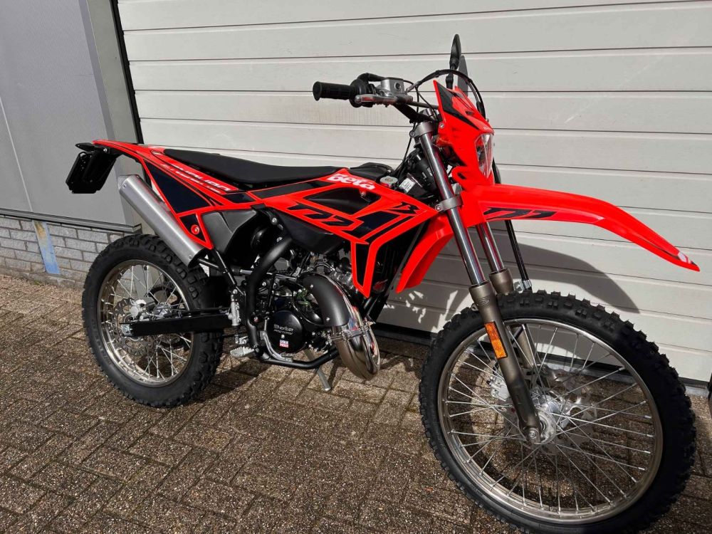 Beta RR Enduro 50 Euro5 schakelbromfiets kopen of leasen? jaar